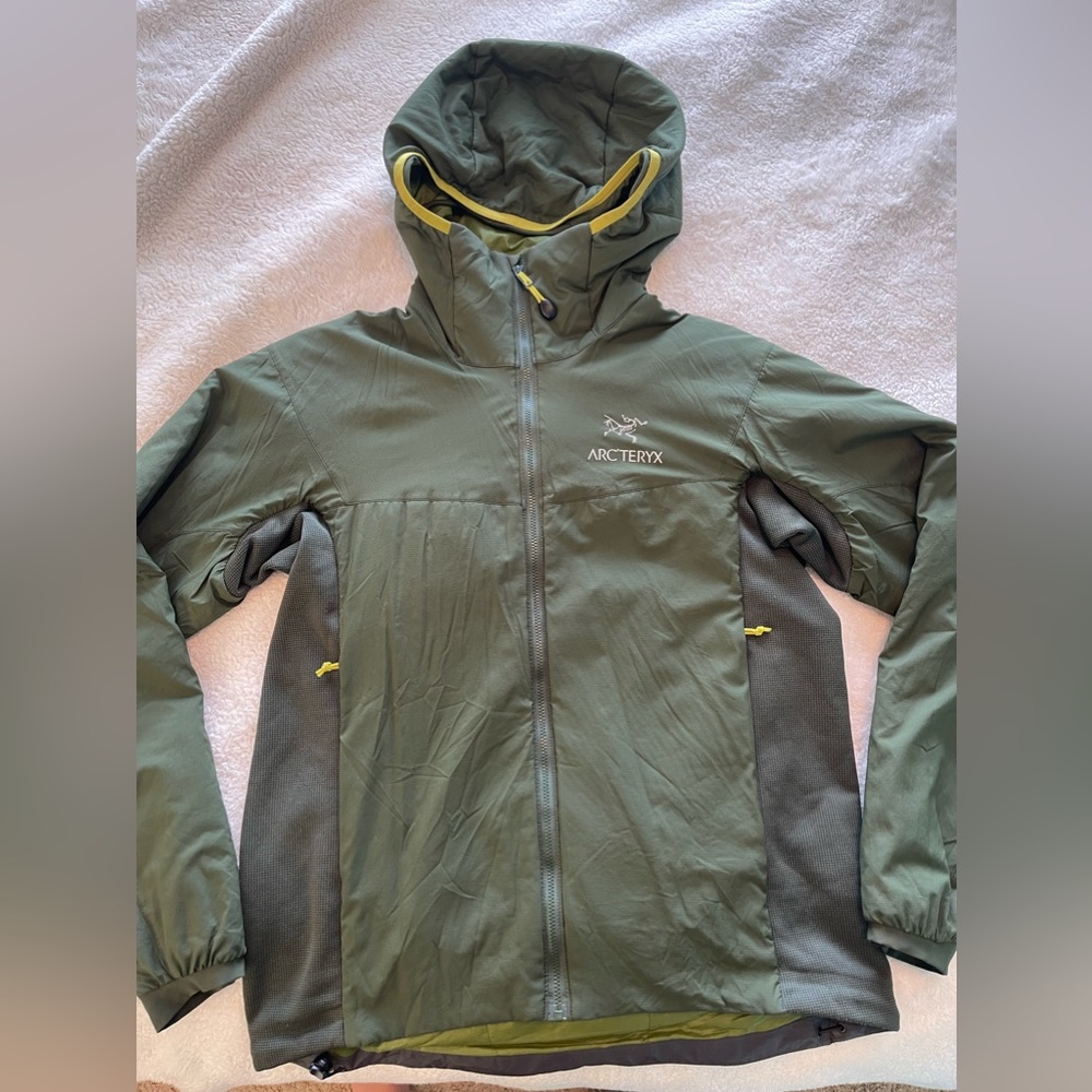 Arc’teryx Atom LT Hoodie Green Smoke